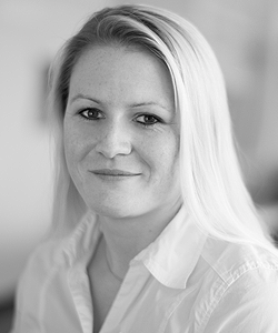 Mrs. Tanja Stoll